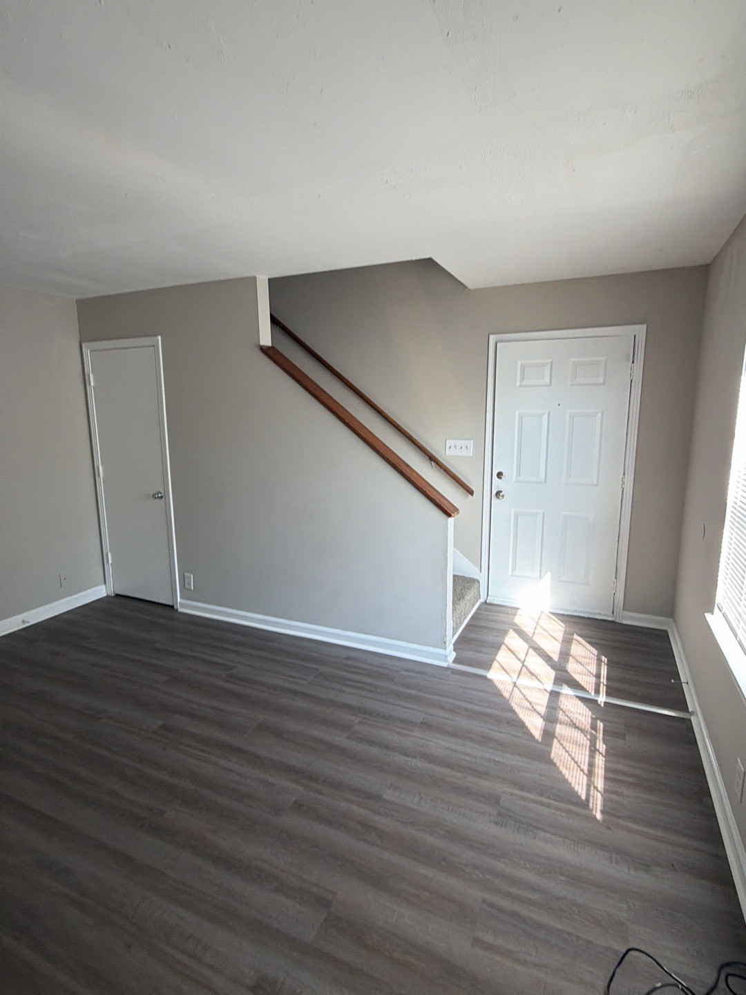 807 Holder Ct Property Photo 4