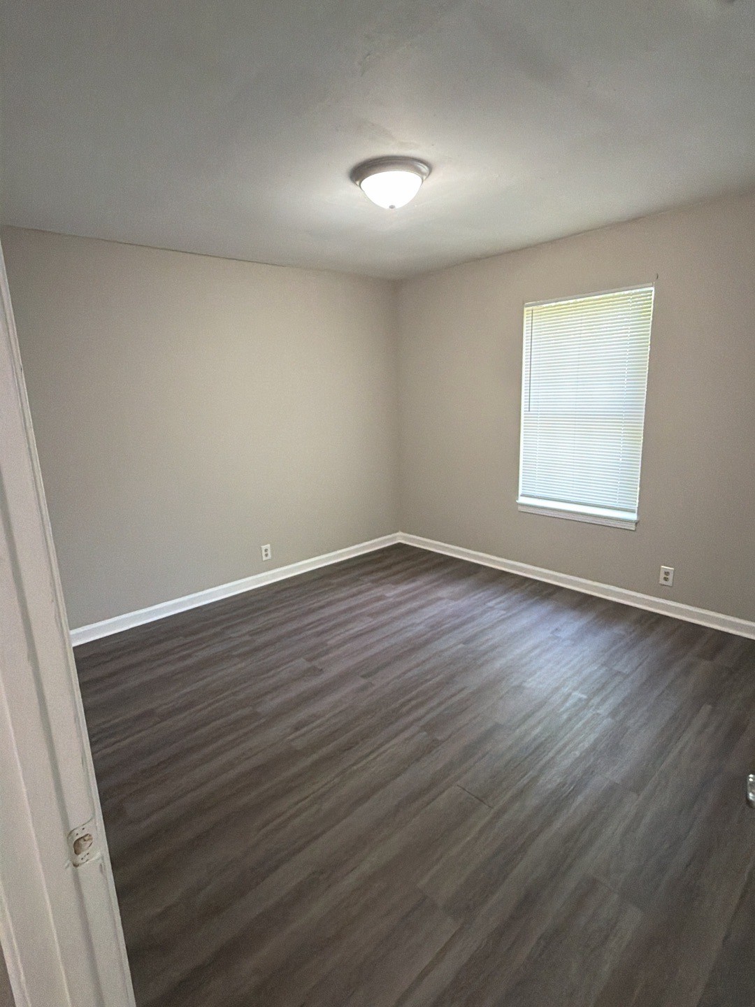 807 Holder Ct Property Photo 12