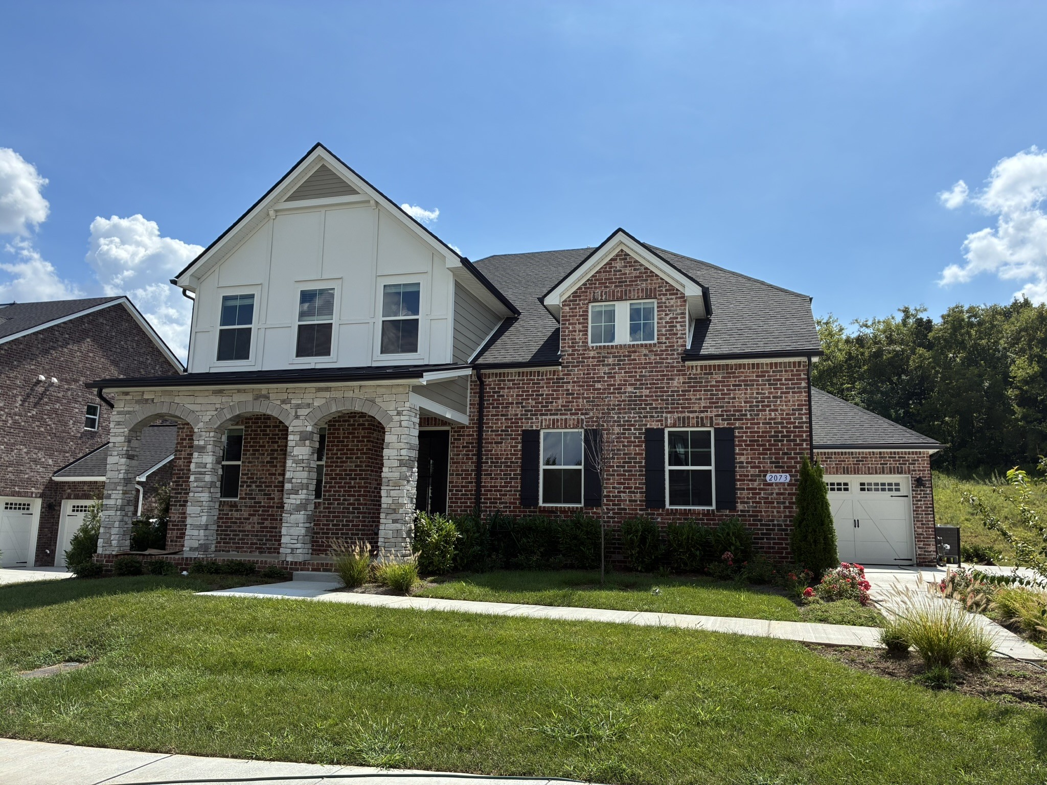2073 Riley Park Dr Property Photo 1