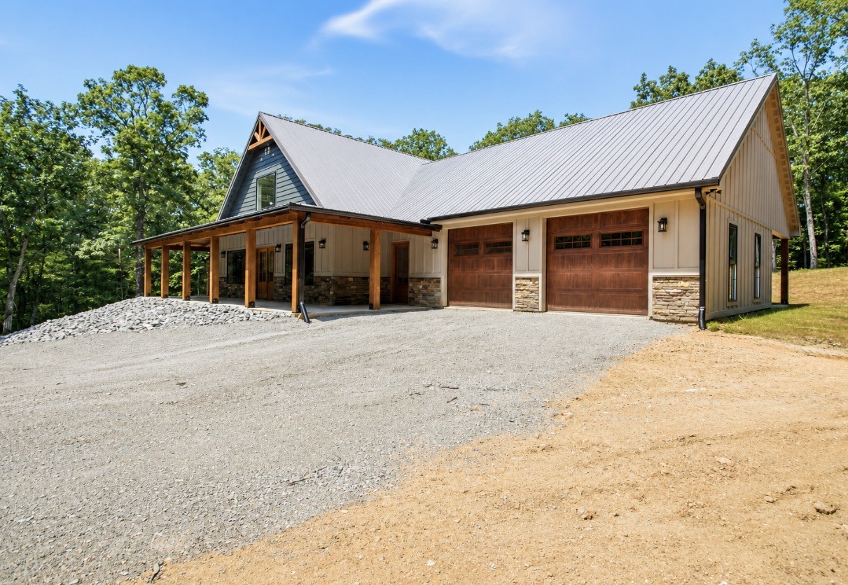 2120 Highway 412 West, W Property Photo 1