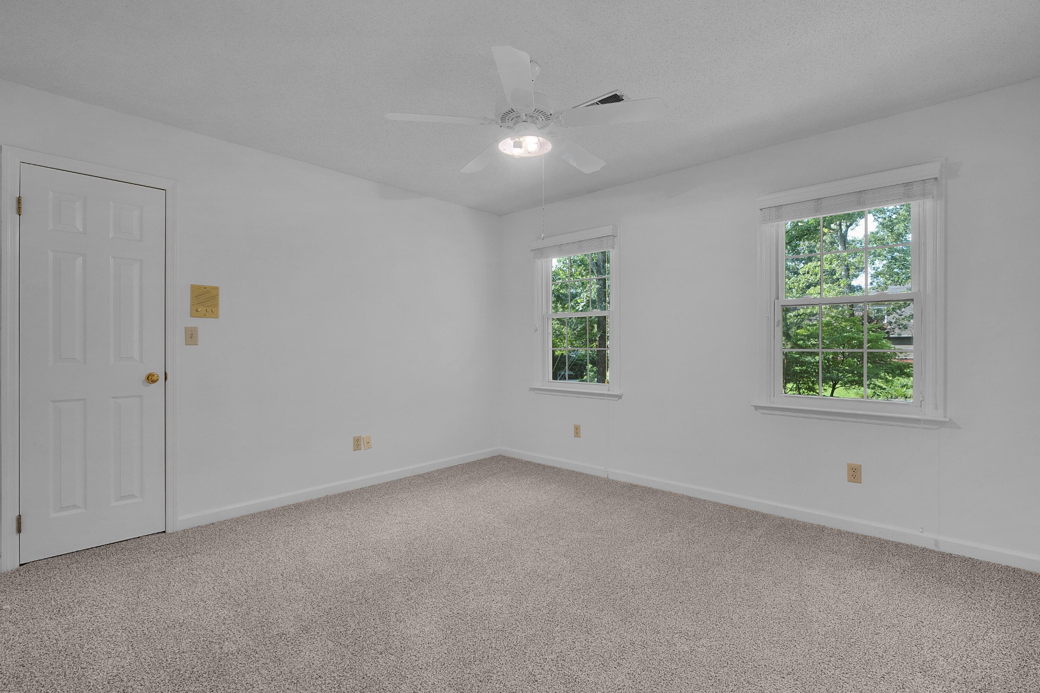 709 Rocky Shadows Drive Property Photo 36