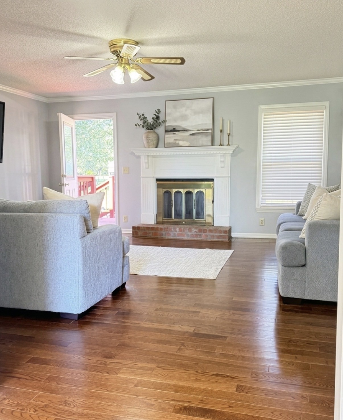 2318 Riverstone Dr Property Photo 4