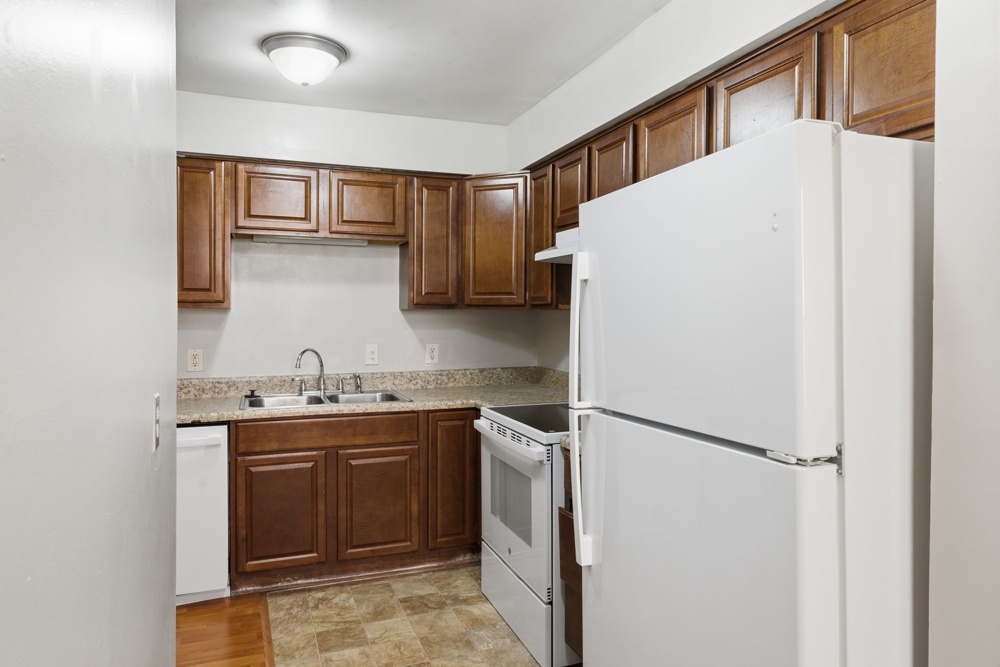 323 Forest Park Rd Property Photo 1