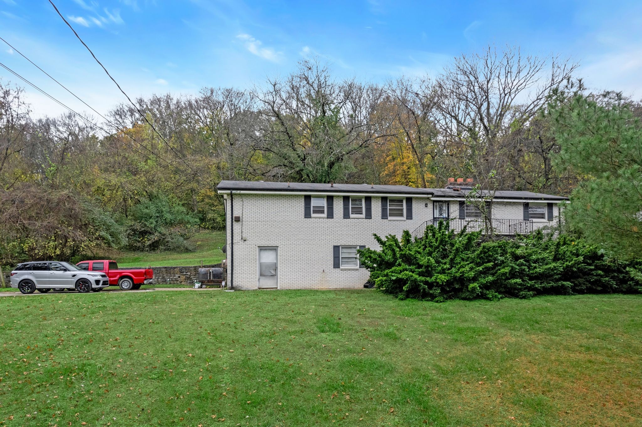 4081 Fairmeade Dr Property Photo 1