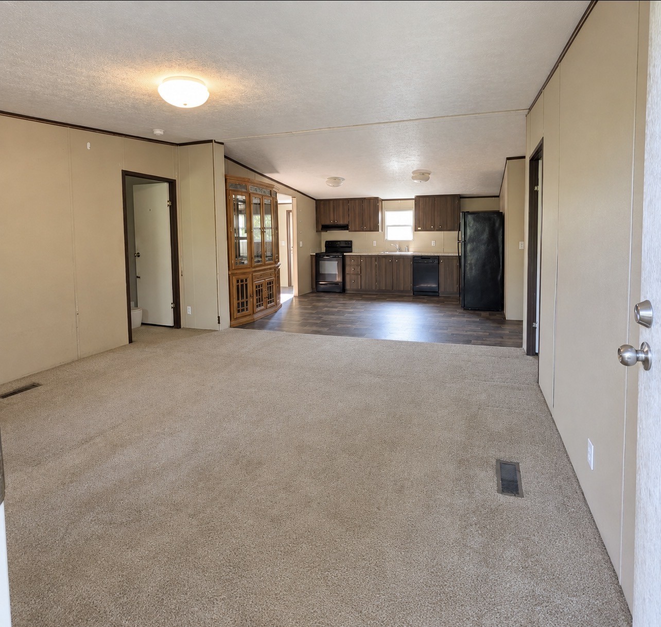 123 Washington Ave Property Photo 1