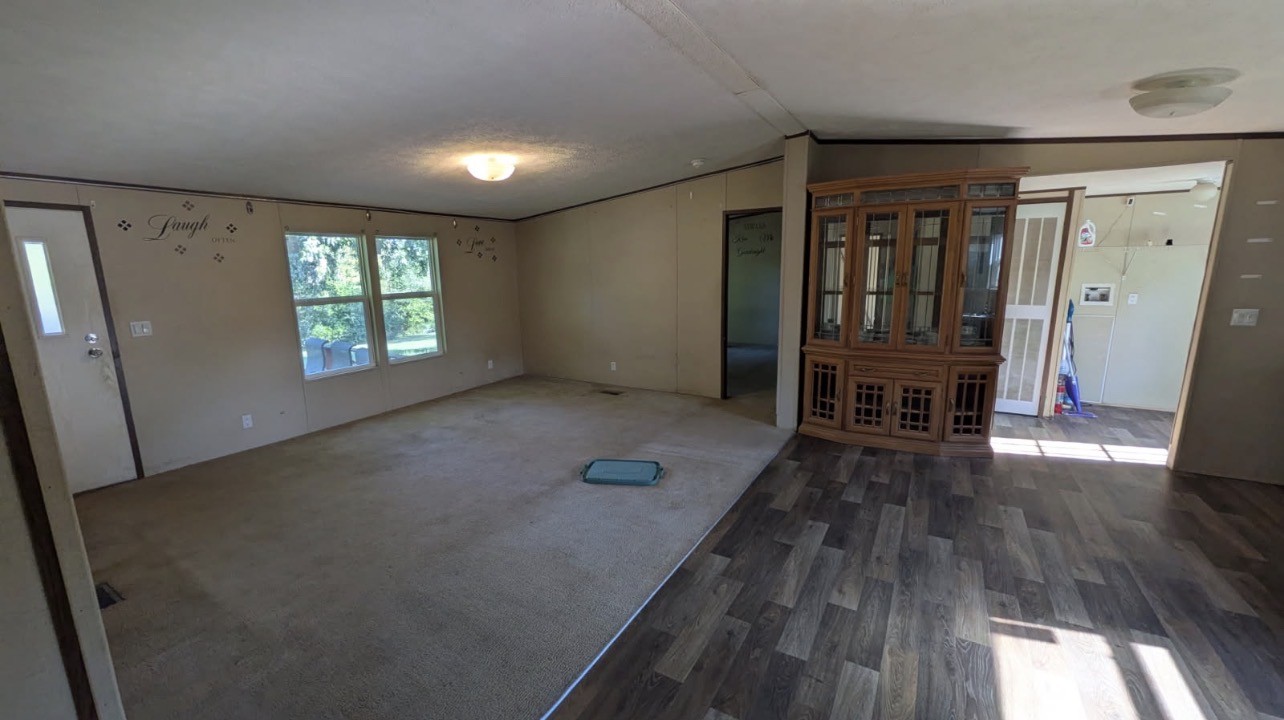 123 Washington Ave Property Photo 4
