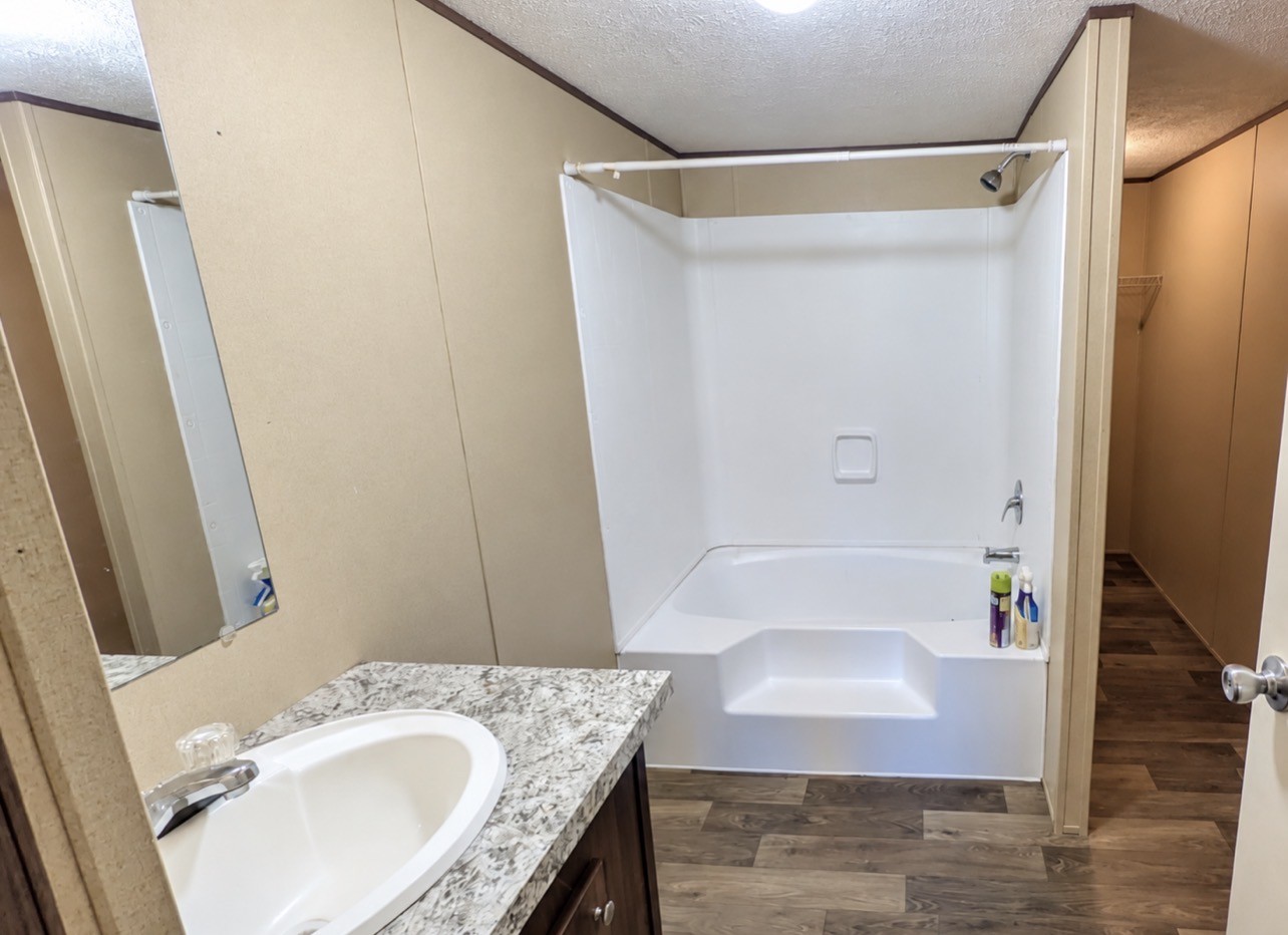 123 Washington Ave Property Photo 5
