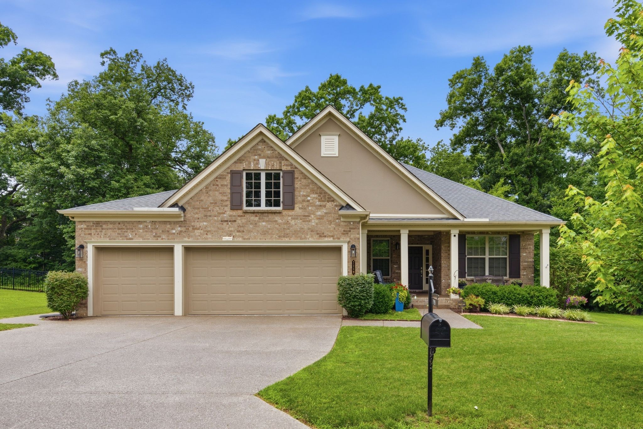 7119 Nolen Park Cir Property Photo 1