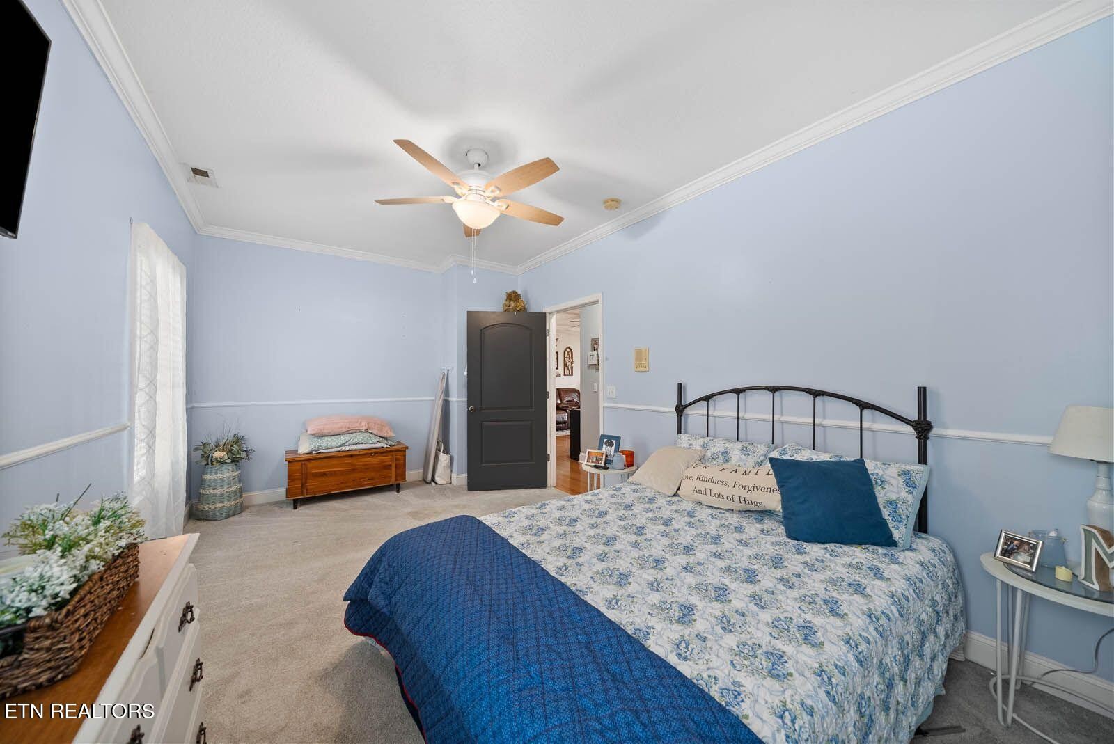 273 Washington St Property Photo 23
