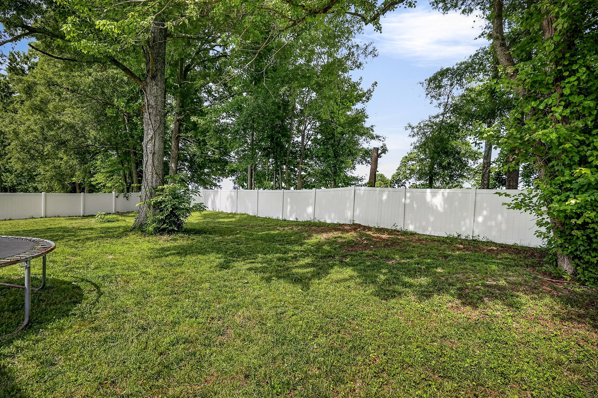 242 Grace Dr Property Photo 40