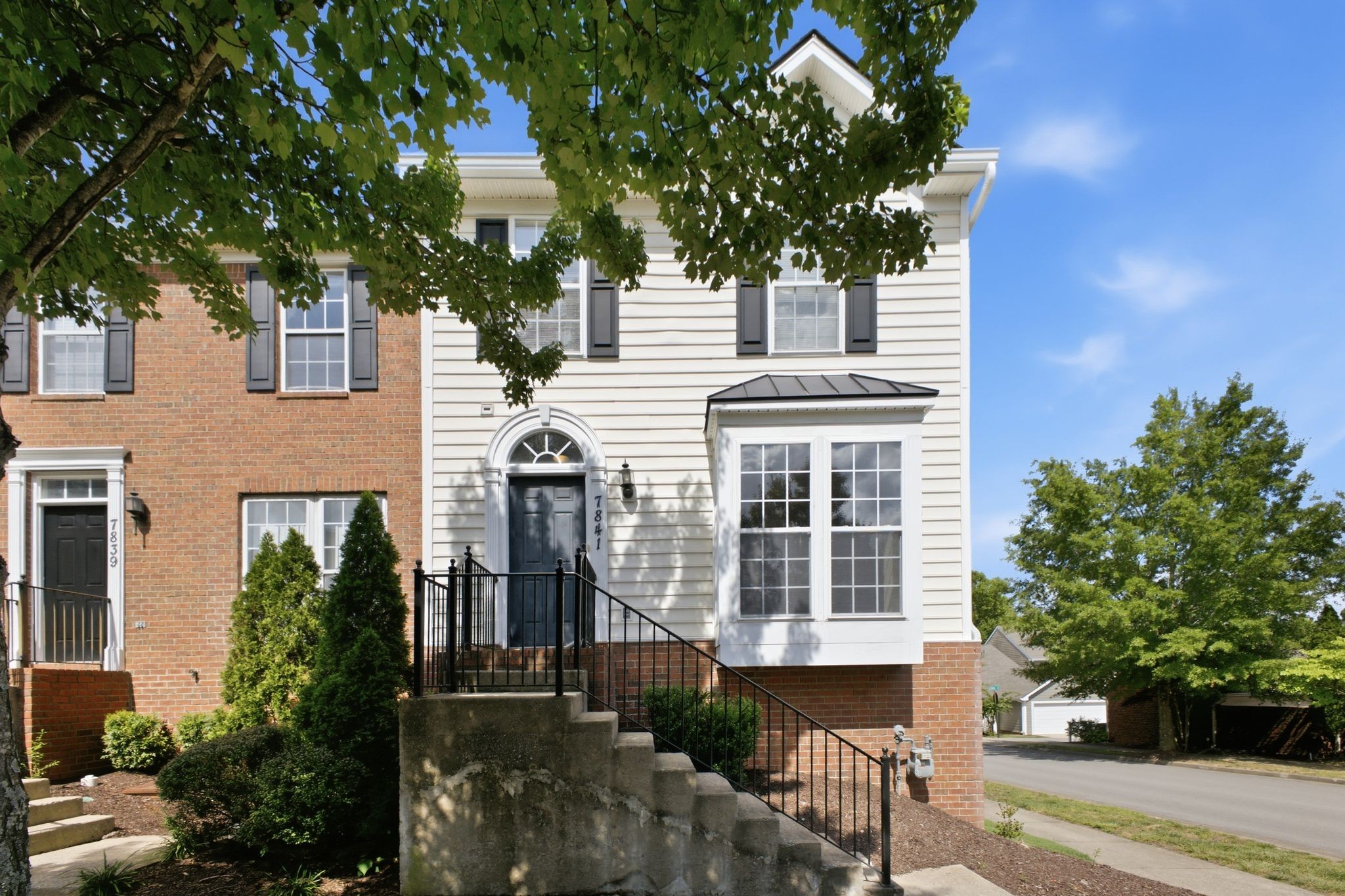 7841 Heaton Way Property Photo 1