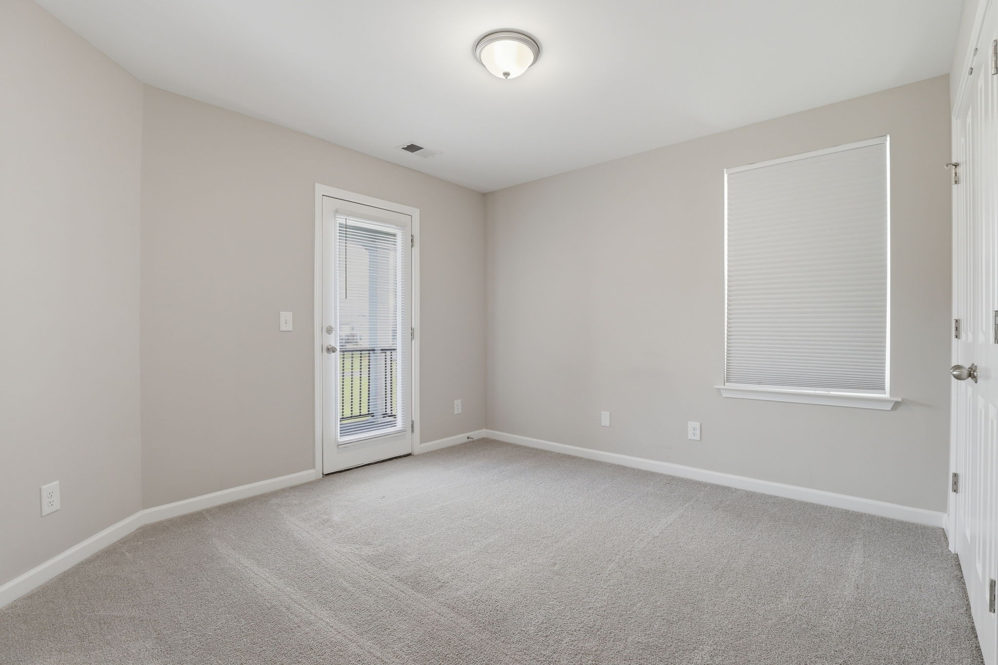 6617 Hanworth Trce Property Photo 17
