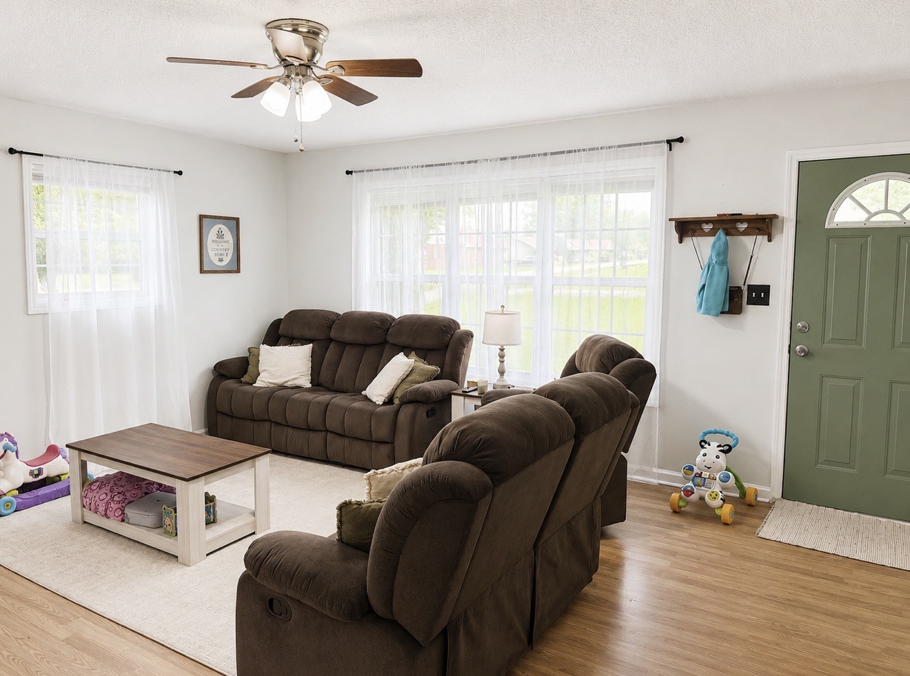 30429 Sims St Property Photo 6