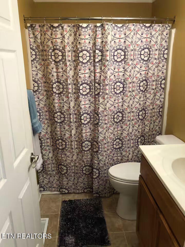 4421 Ellen St Property Photo 12