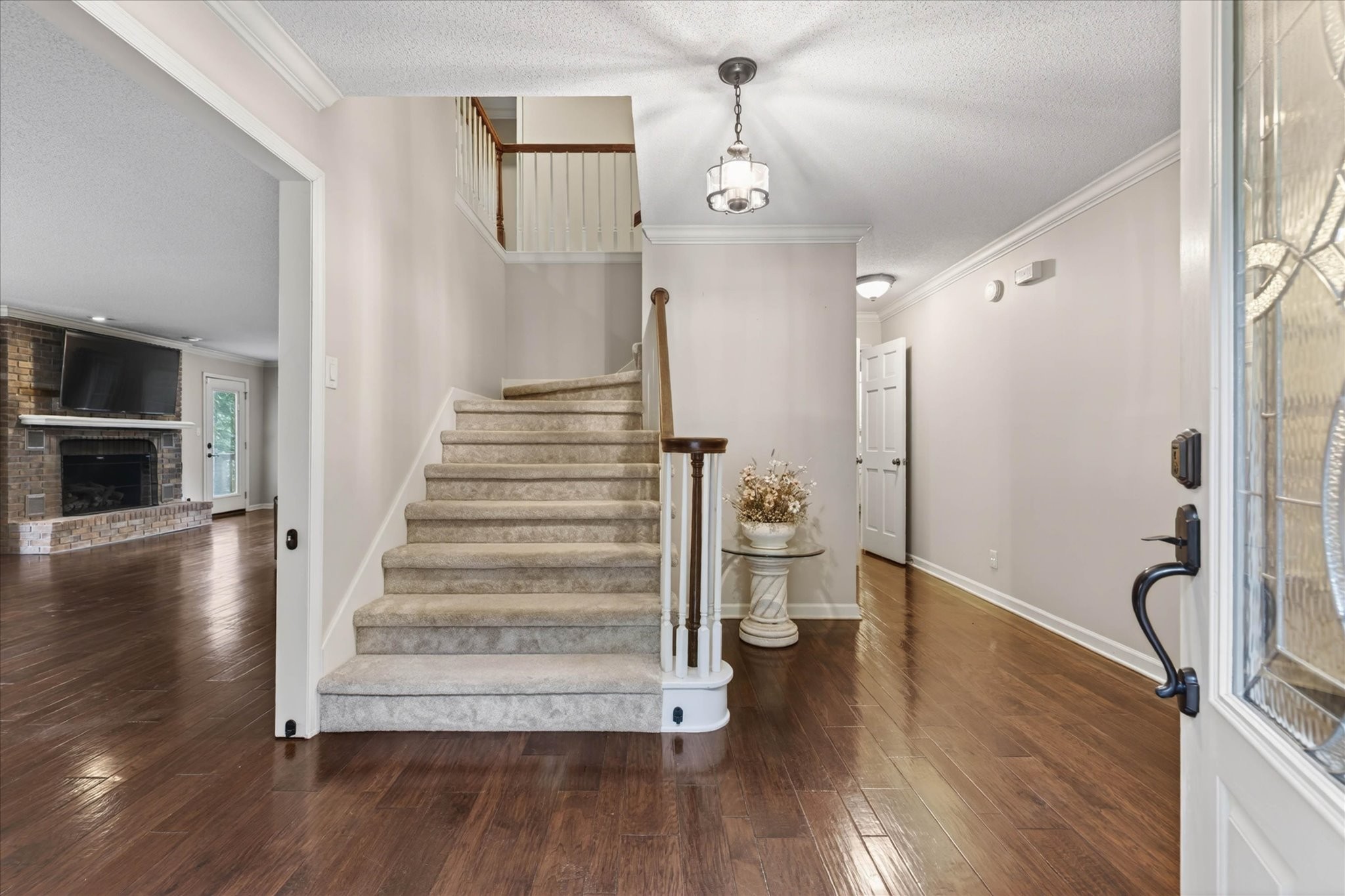 1610 Deerfield Dr Property Photo 6