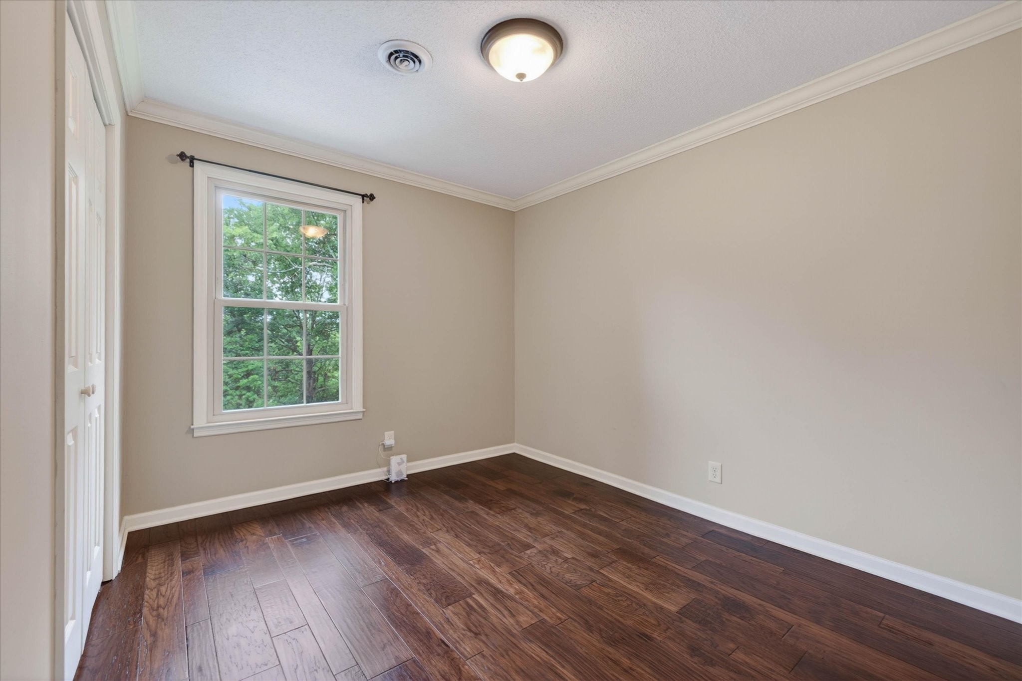 1610 Deerfield Dr Property Photo 34