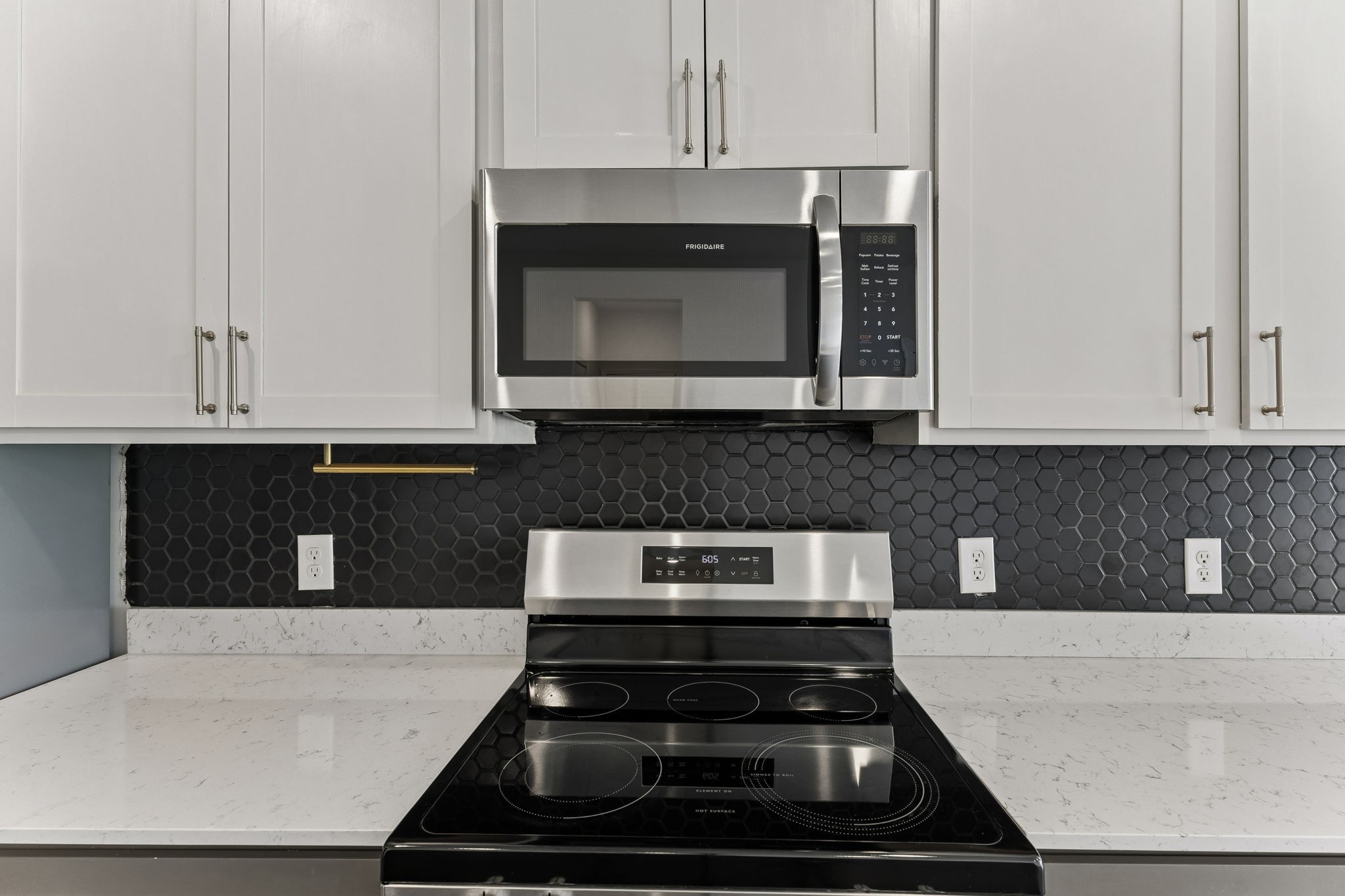 566 Trinity Way Property Photo 8