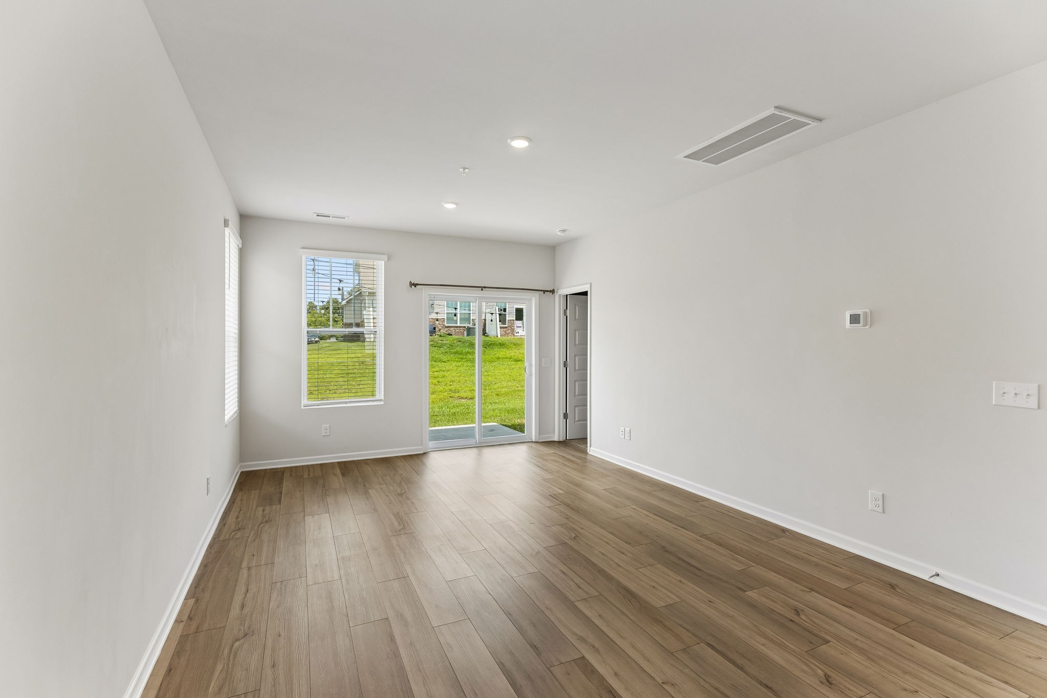 566 Trinity Way Property Photo 13