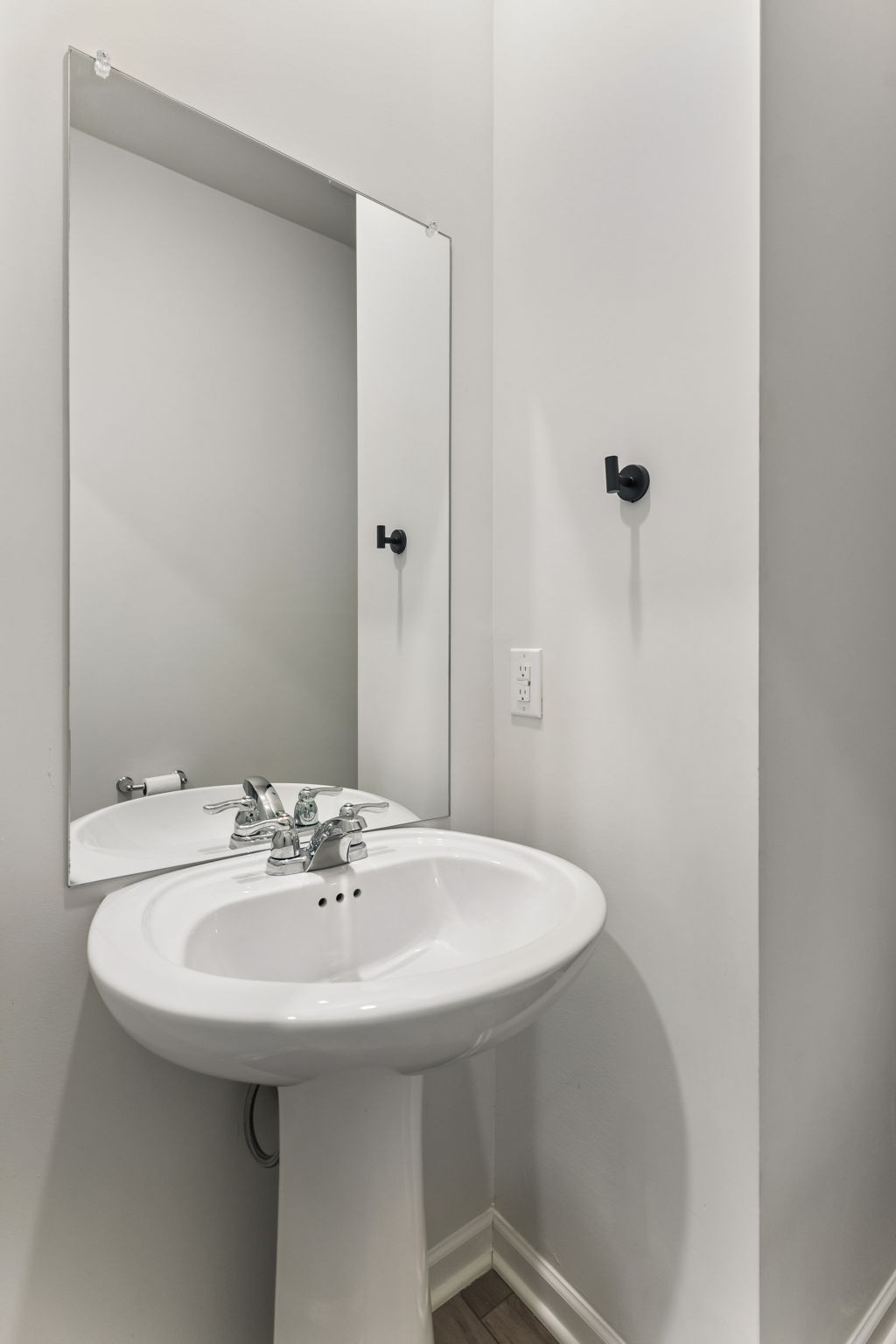 566 Trinity Way Property Photo 21