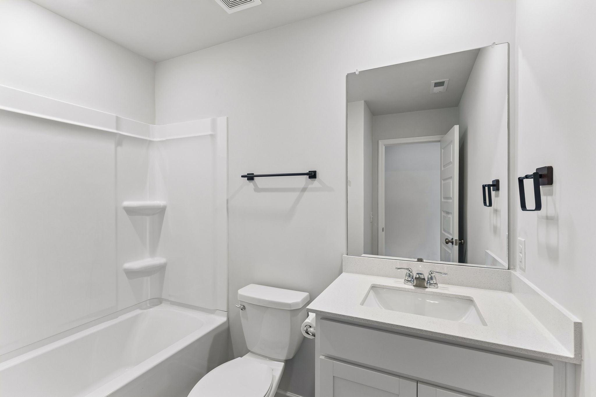 566 Trinity Way Property Photo 29