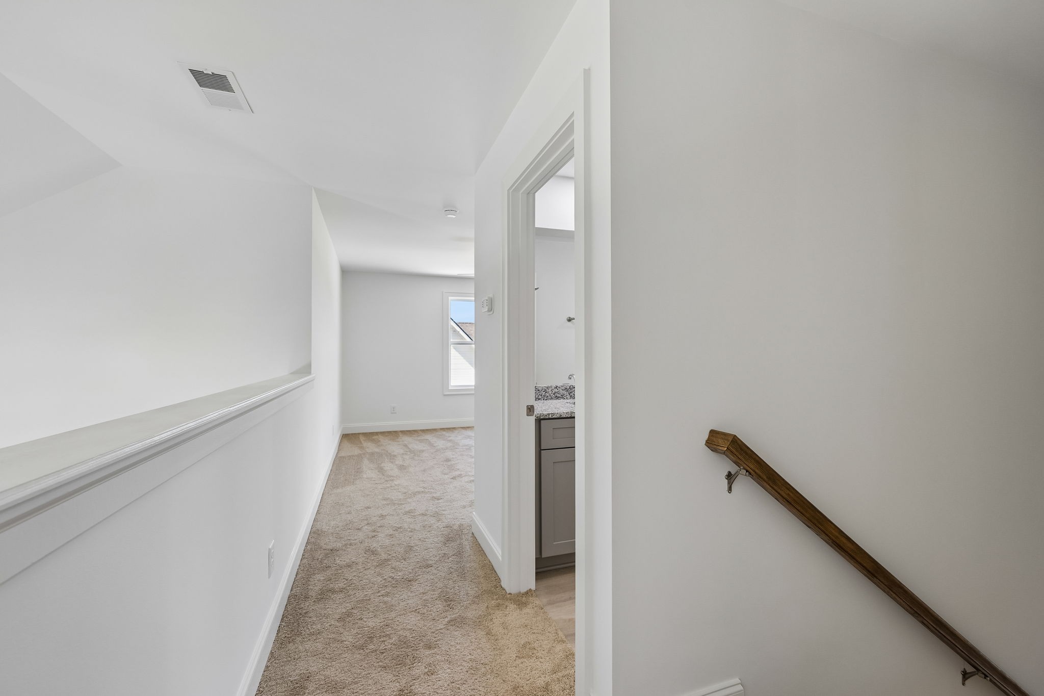 2216 Pickwick Place Property Photo 35