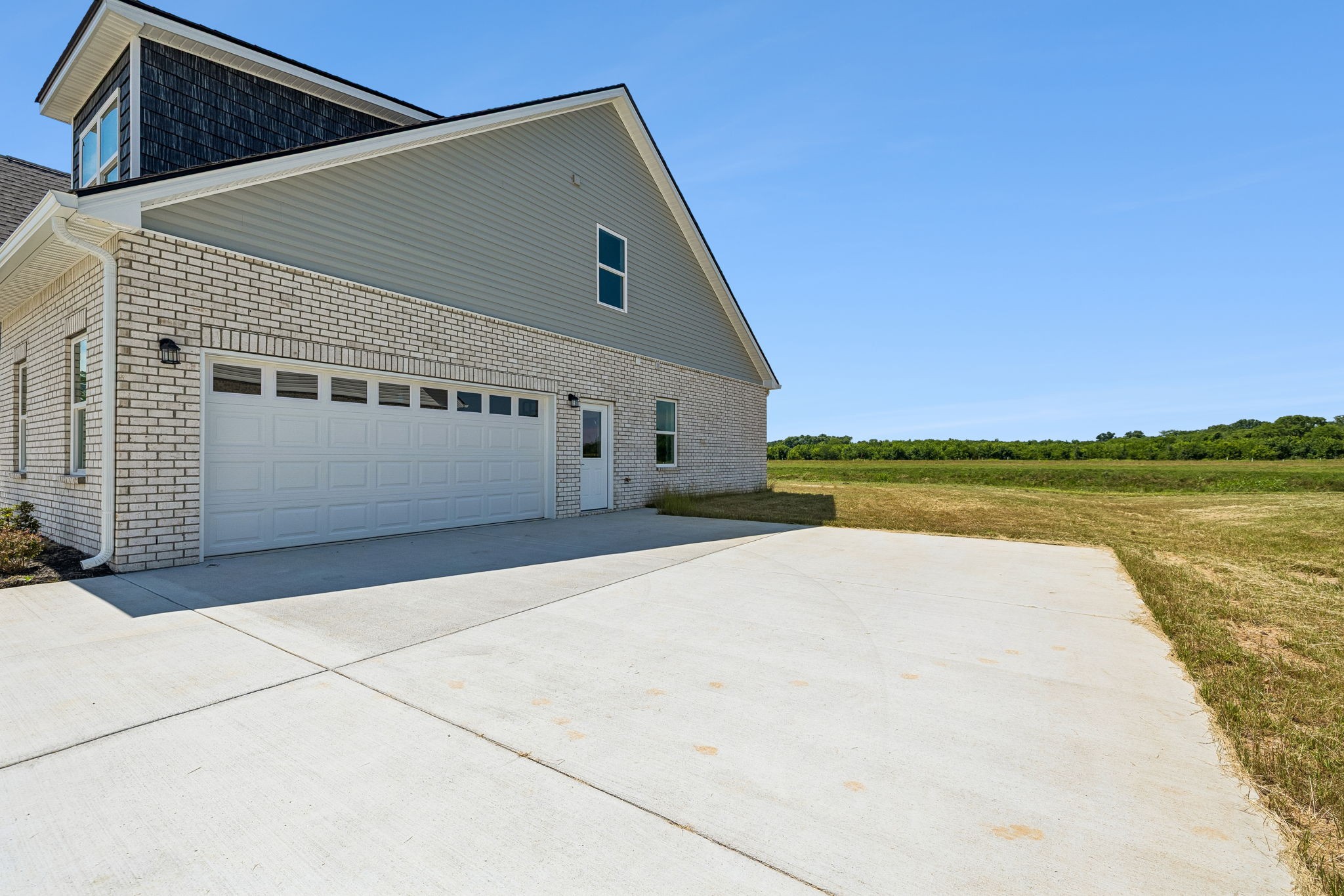 2216 Pickwick Place Property Photo 45
