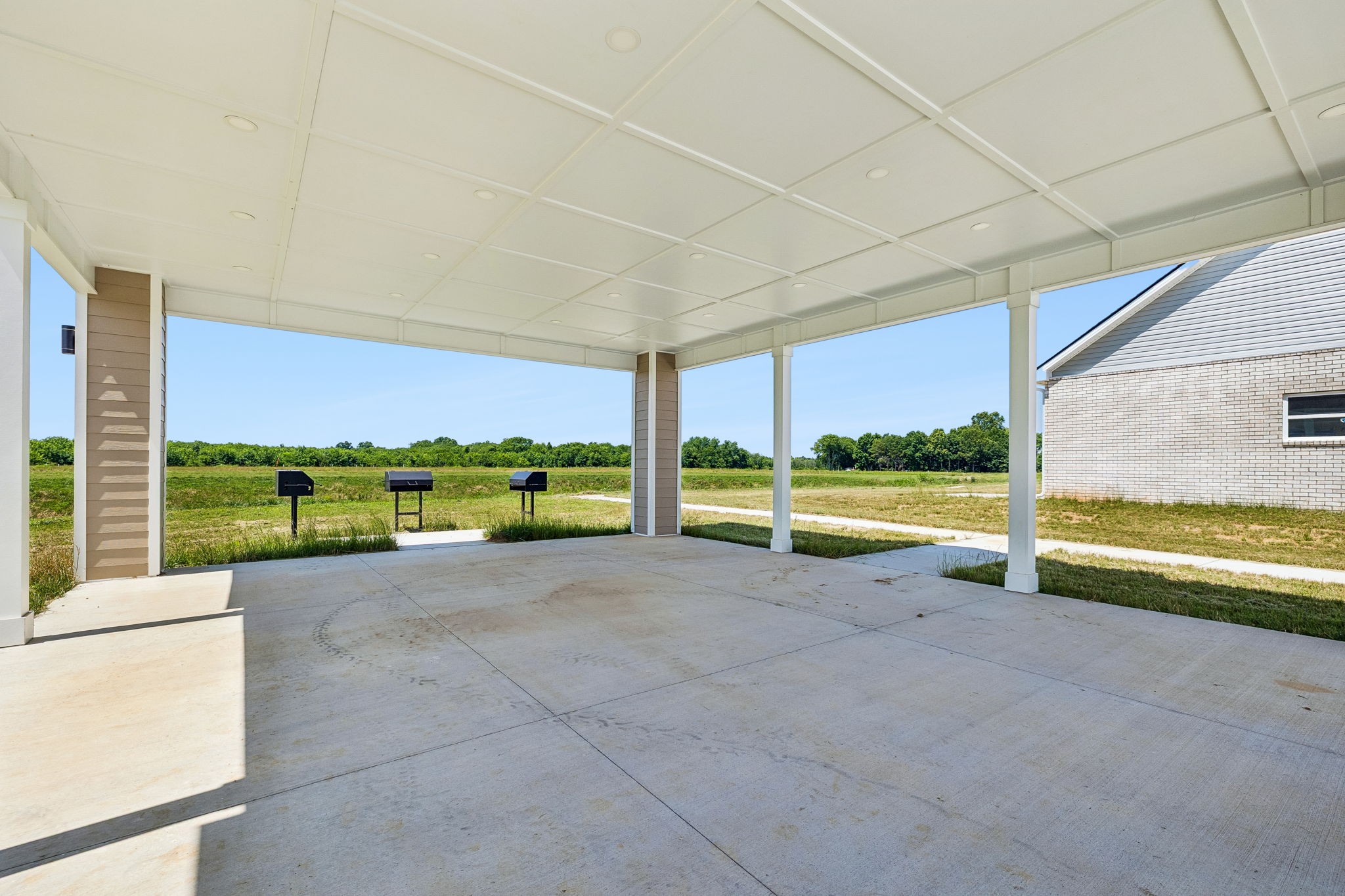 2216 Pickwick Place Property Photo 54