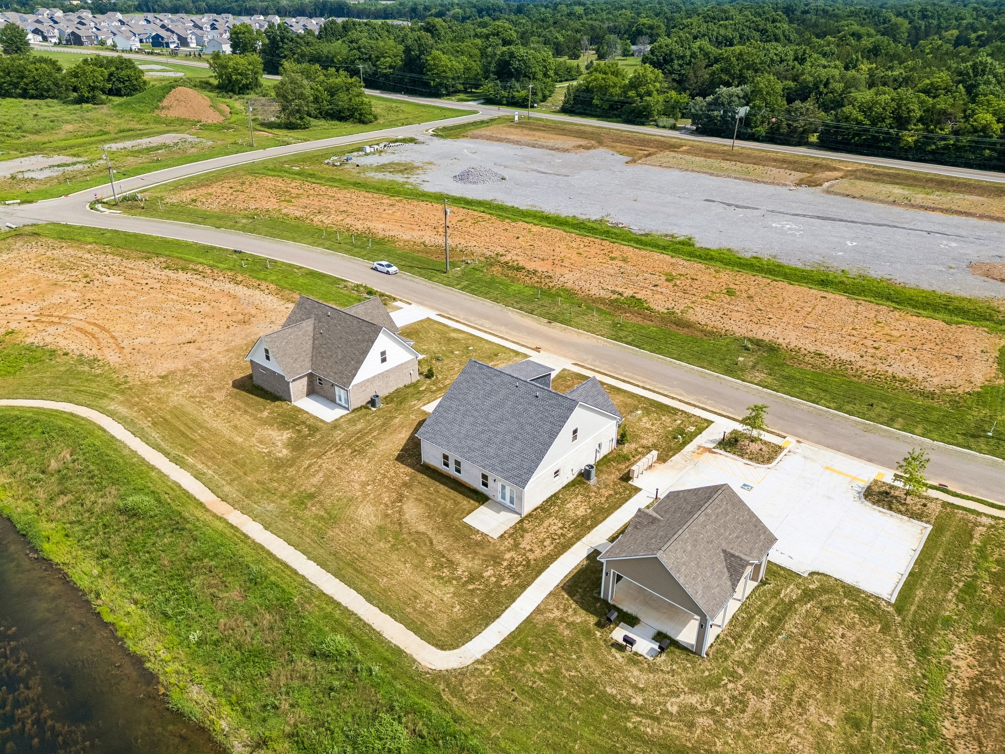 2216 Pickwick Place Property Photo 61