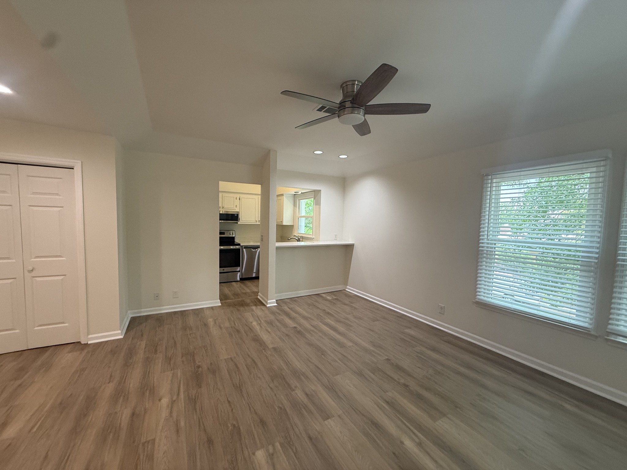 2135 Acklen Ave Property Photo 11