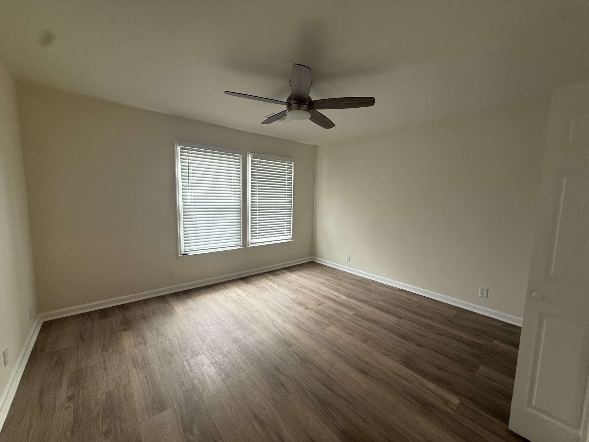 2135 Acklen Ave Property Photo 17