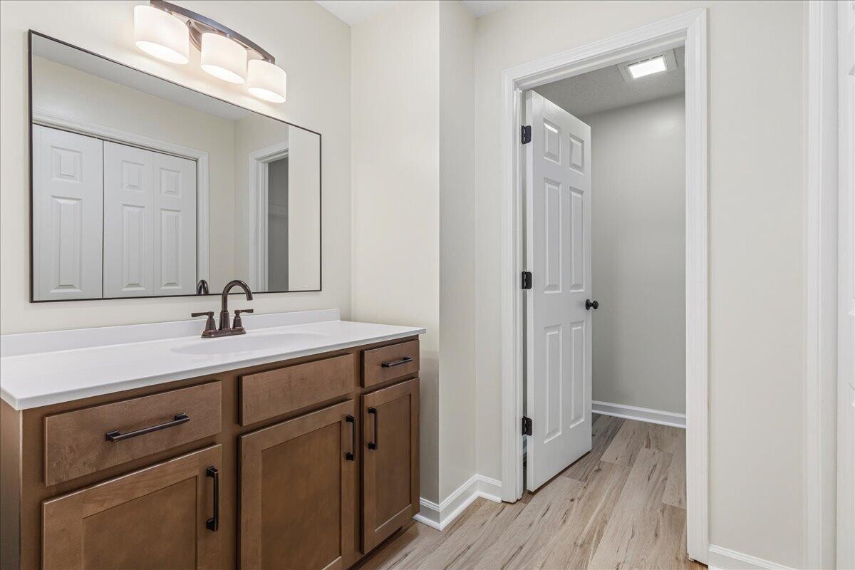2613 Kenwood Drive Property Photo 31