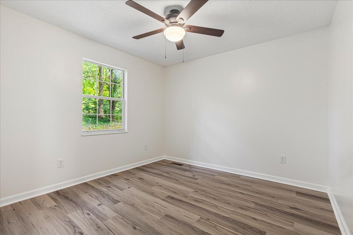 2613 Kenwood Drive Property Photo 34