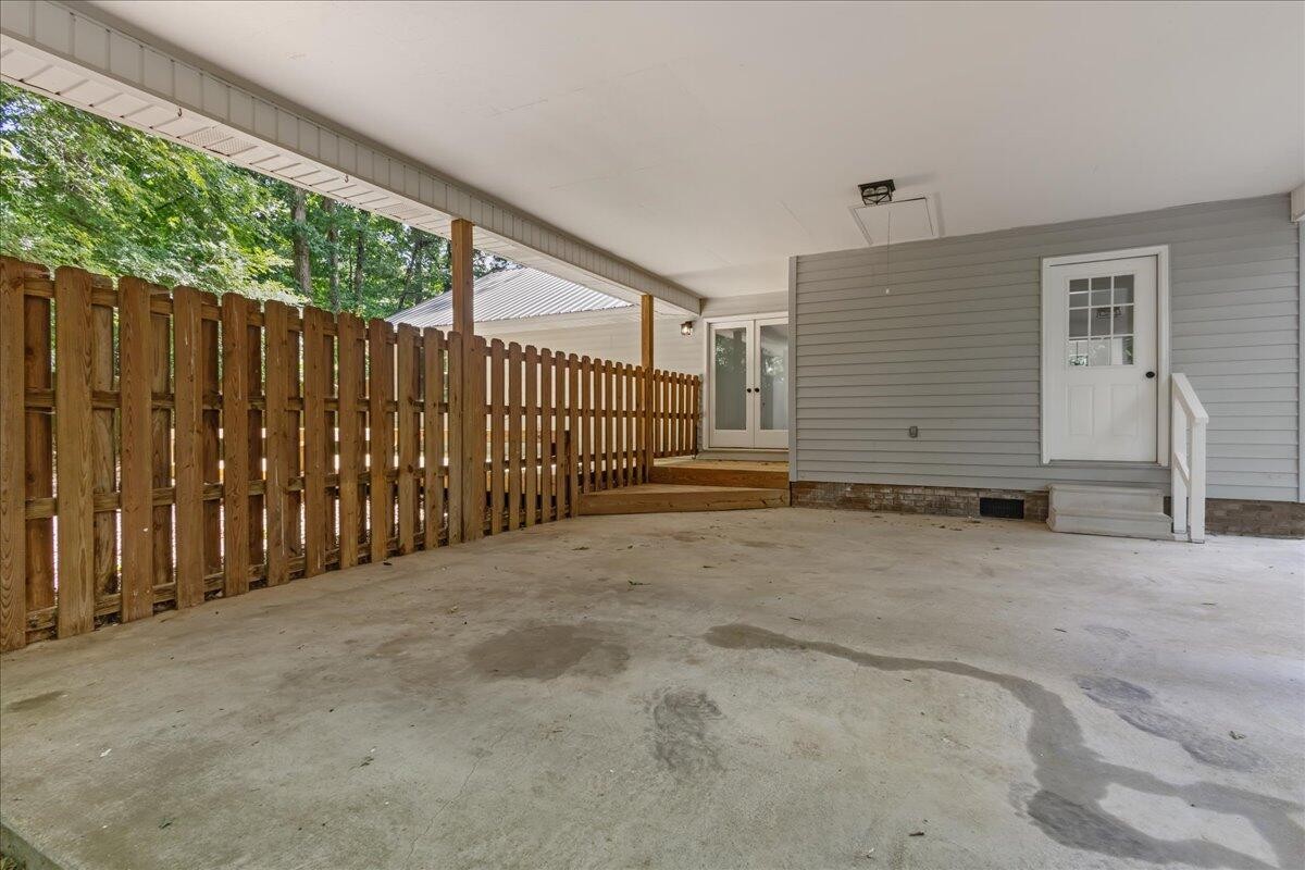 2613 Kenwood Drive Property Photo 47