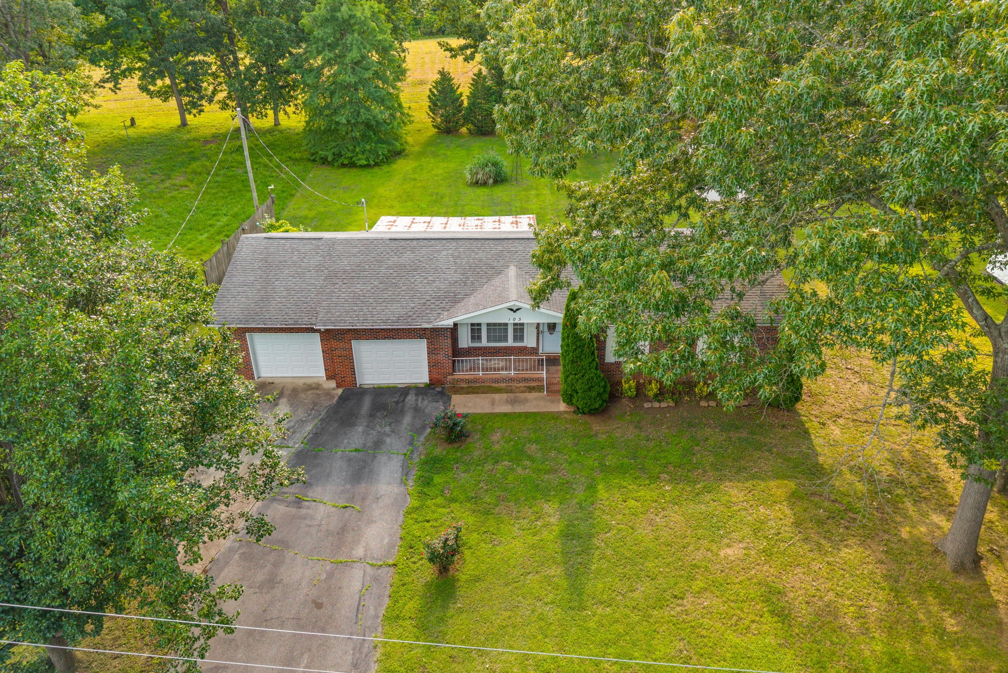 103 Hazelnut Ave Property Photo 1