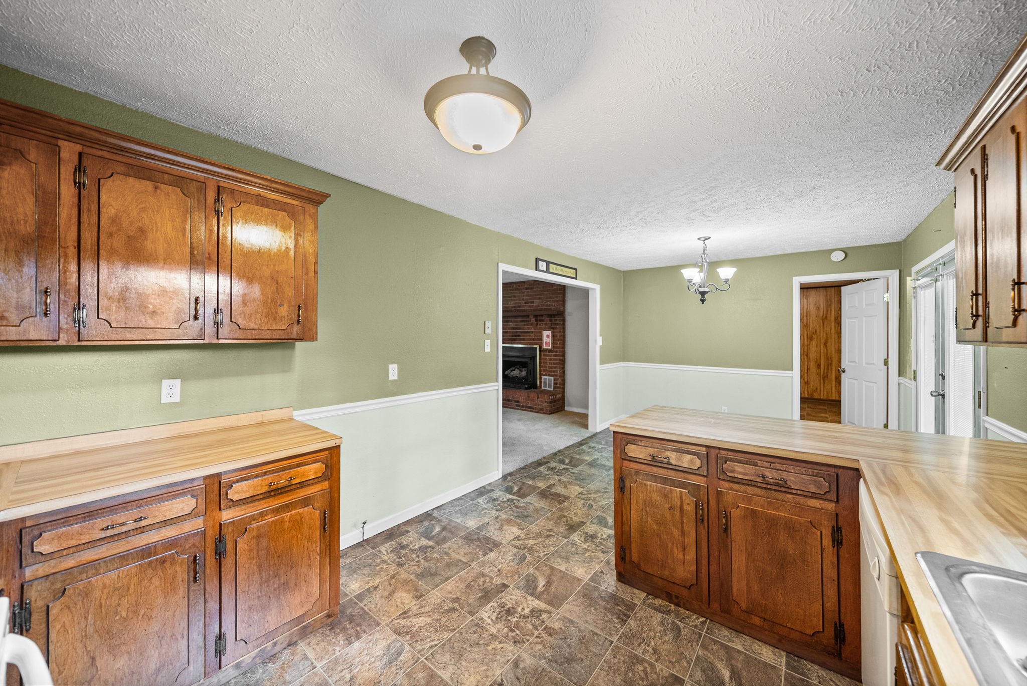 103 Hazelnut Ave Property Photo 13