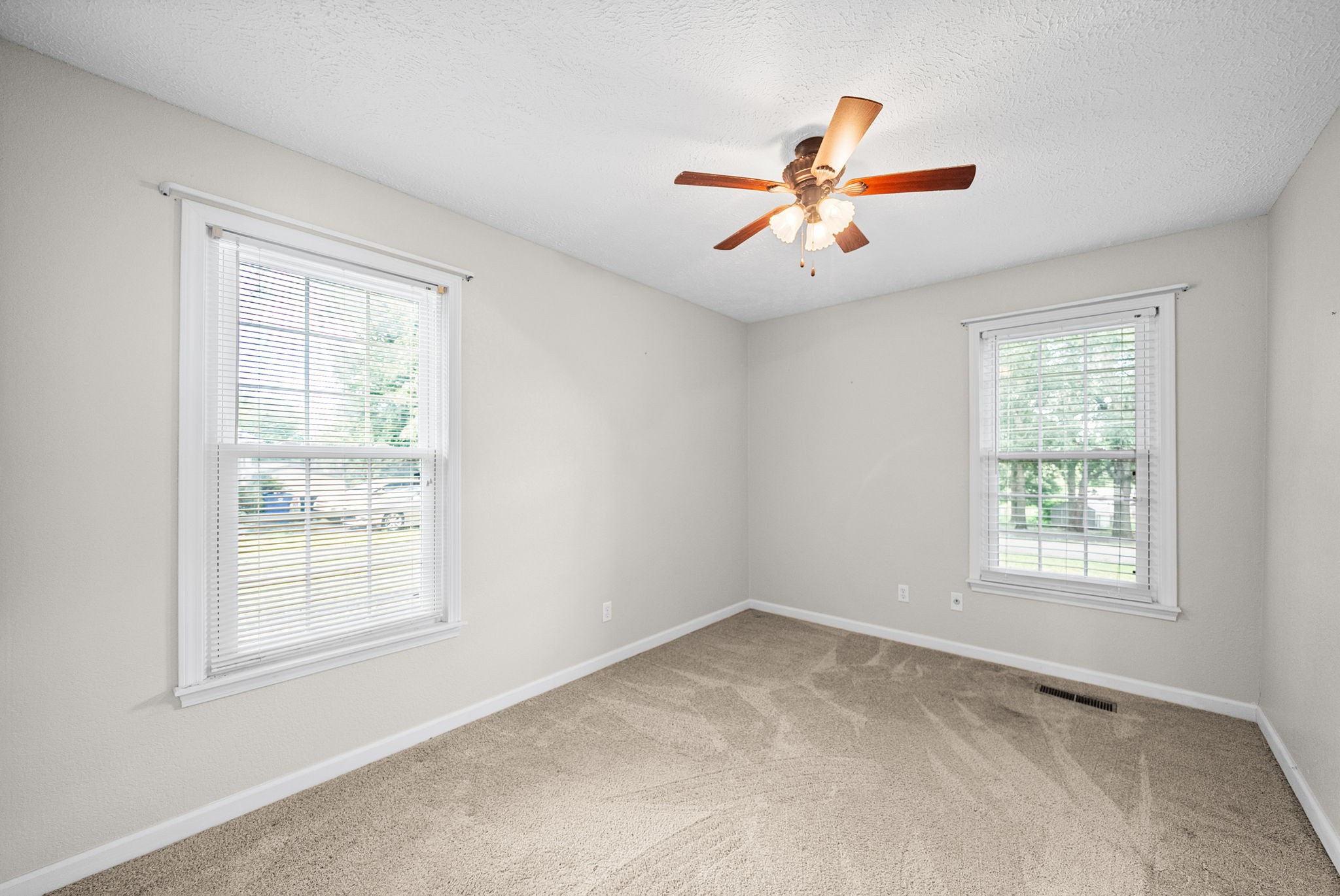 103 Hazelnut Ave Property Photo 19