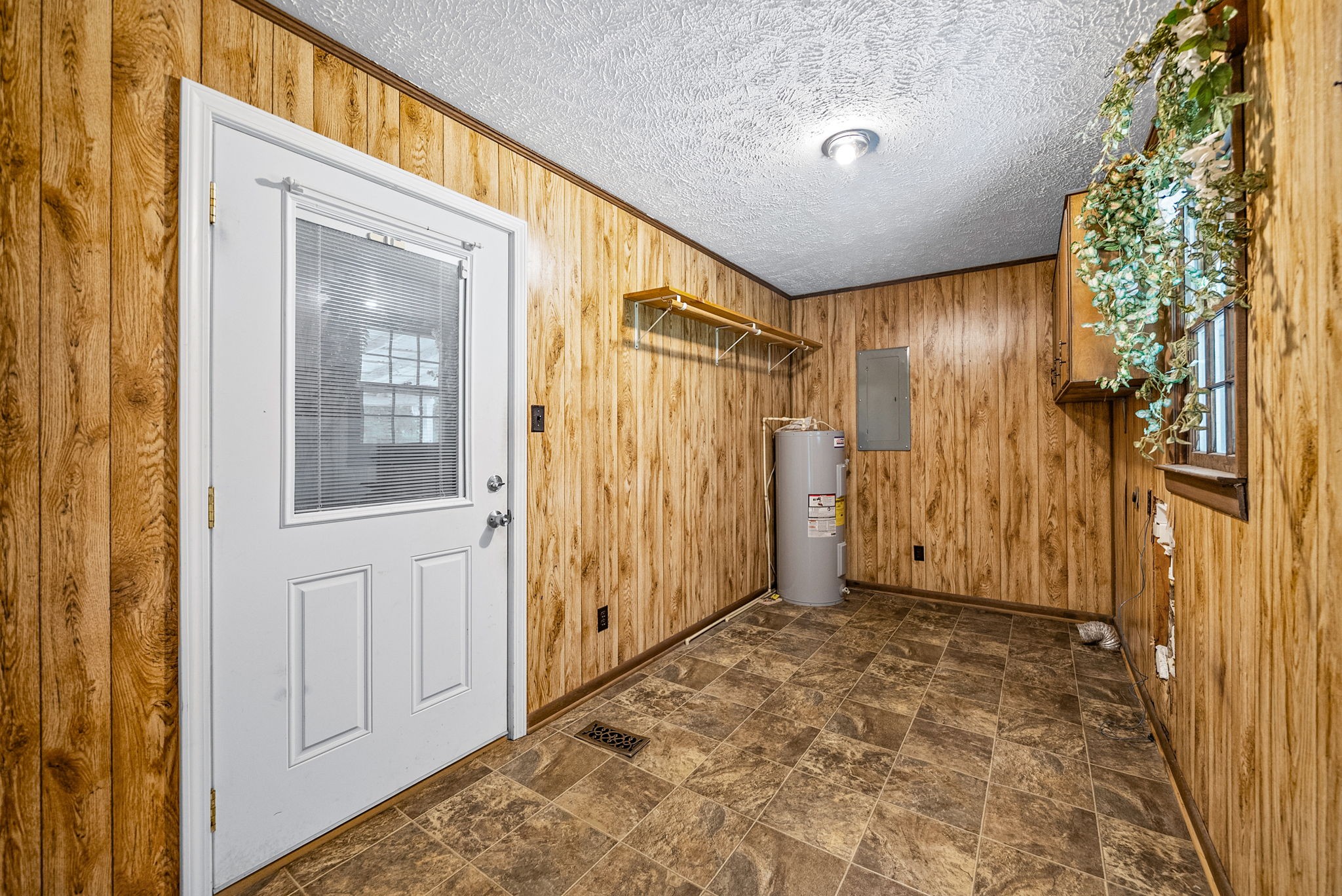103 Hazelnut Ave Property Photo 22