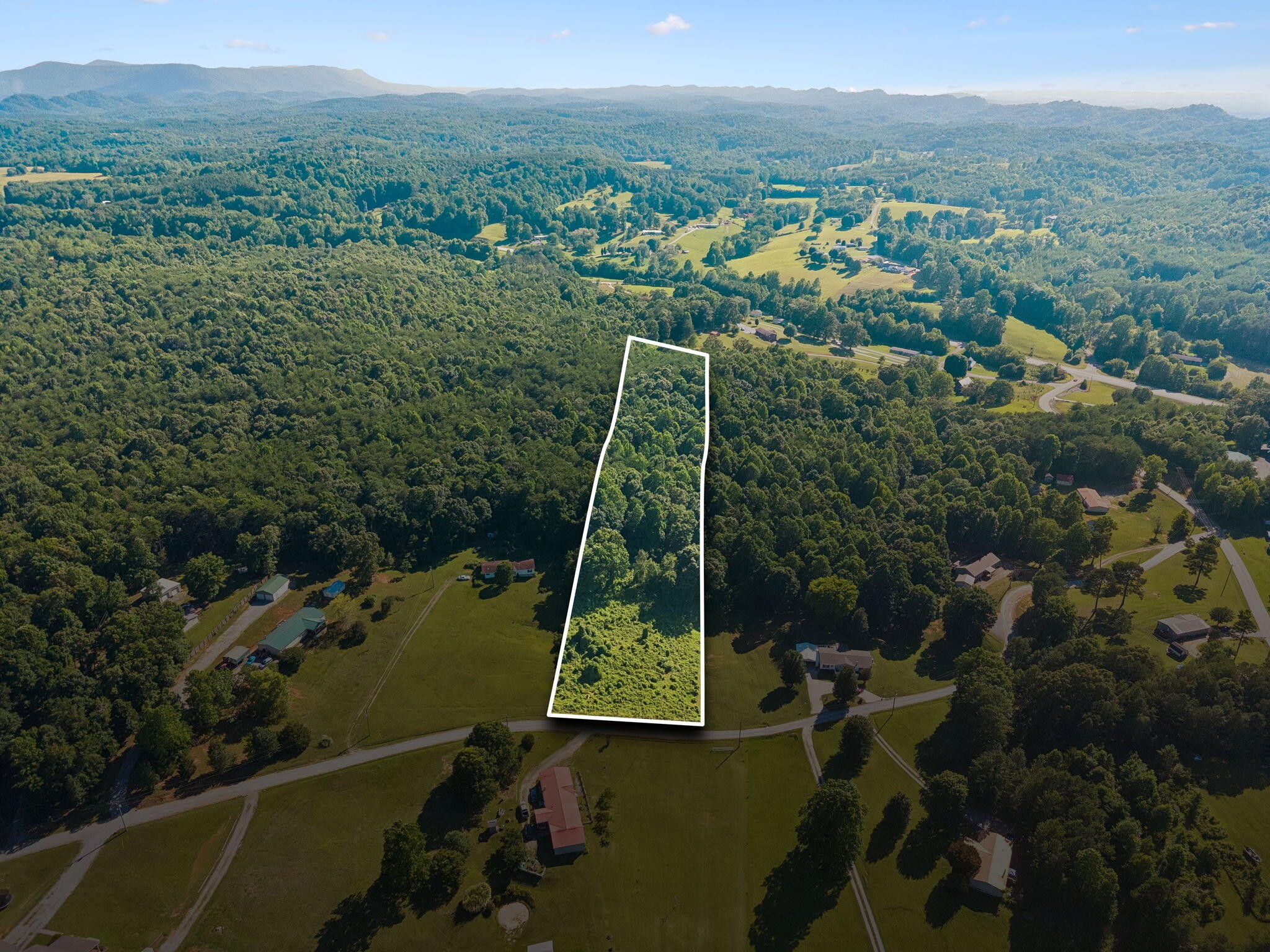 140 Scenic View Lane Property Photo 1