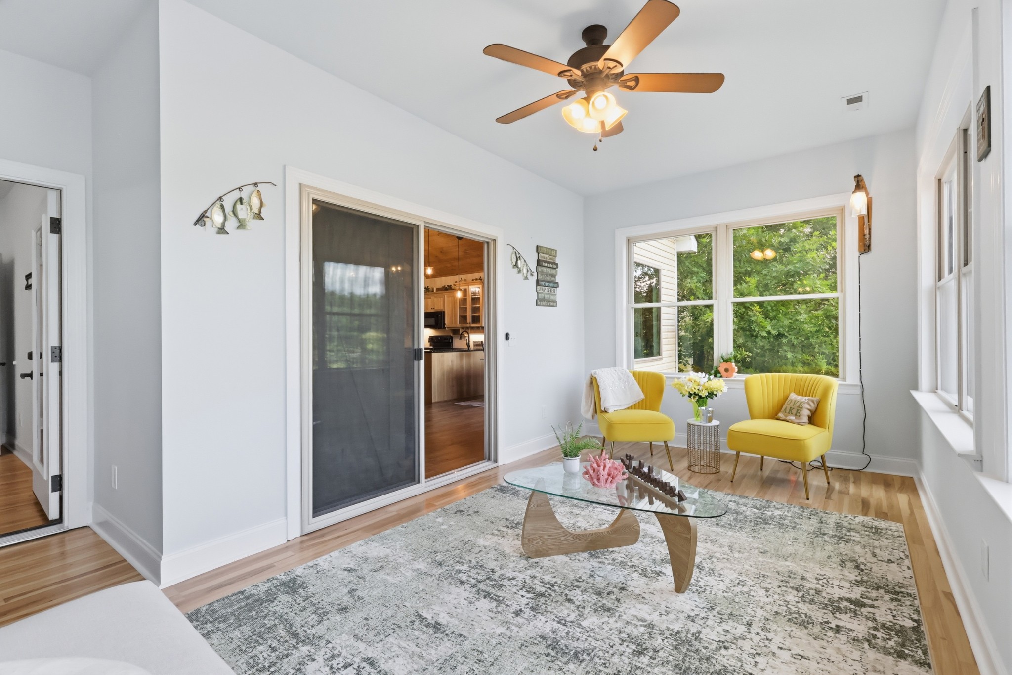 540 Clear Creek Cir Property Photo 17