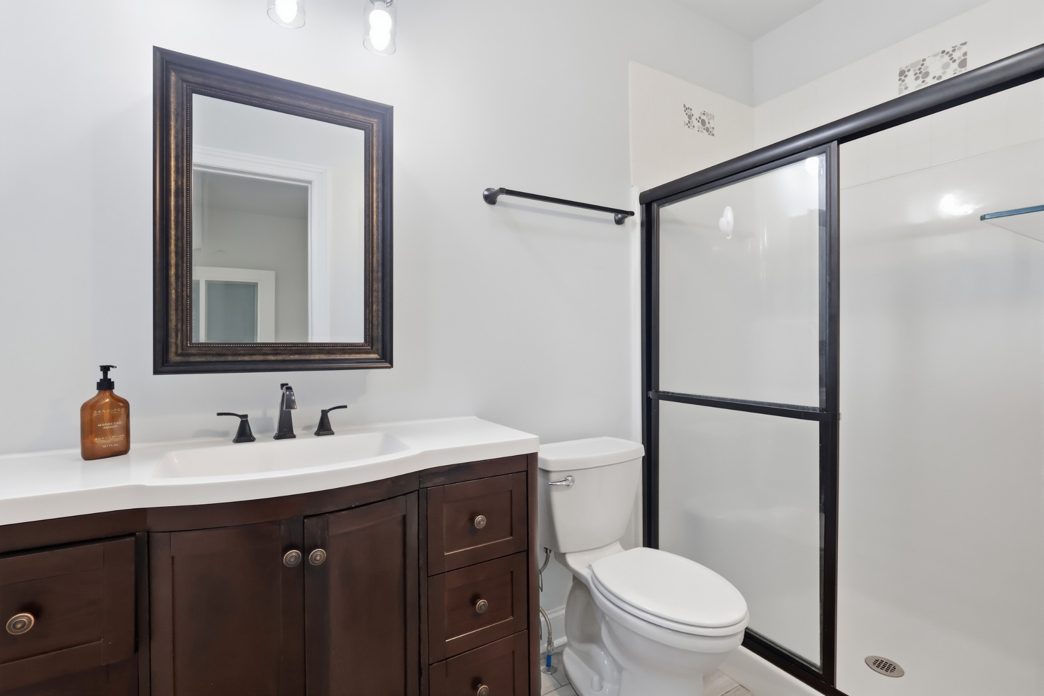 540 Clear Creek Cir Property Photo 20
