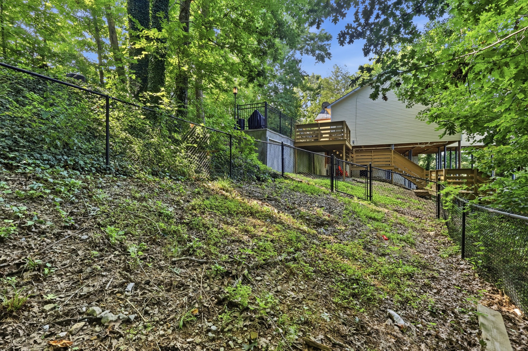 540 Clear Creek Cir Property Photo 29