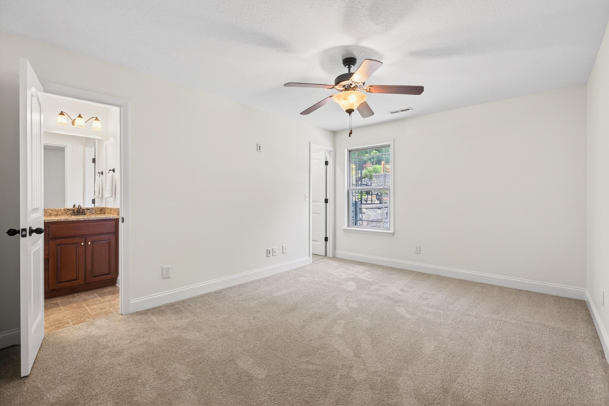 351 Broken Arrow Lane, Sw Property Photo 55