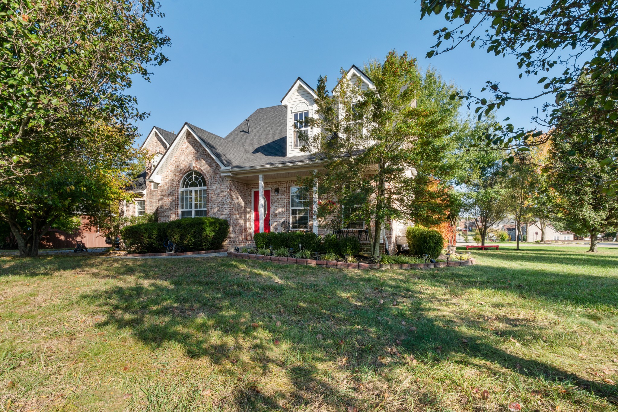 8018 Burntwood Dr