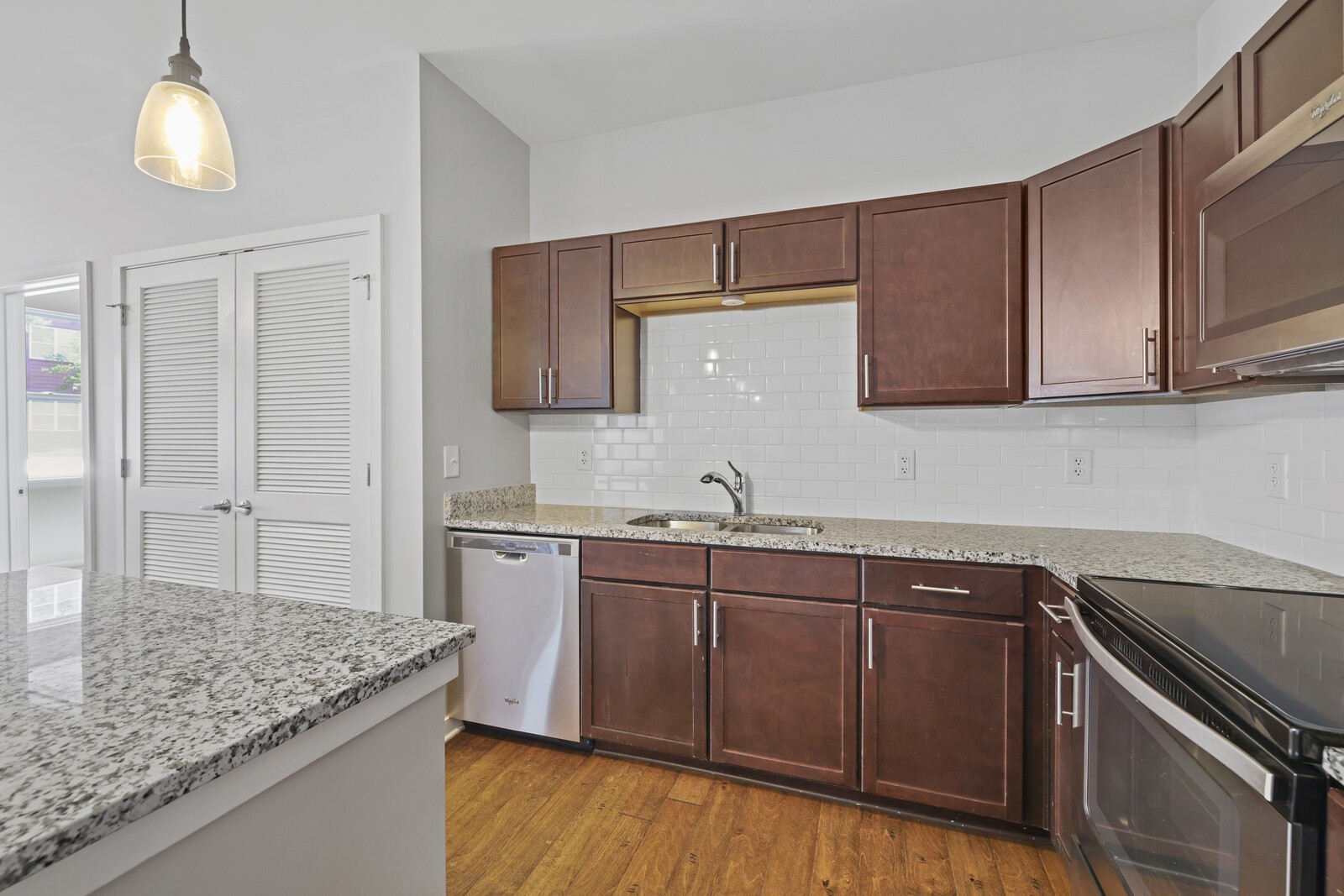1118 Litton Avenue Property Photo 11
