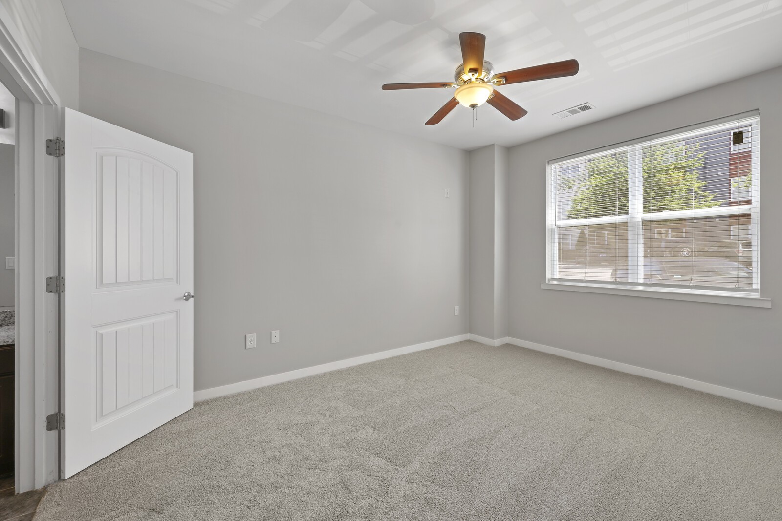 1118 Litton Avenue Property Photo 16