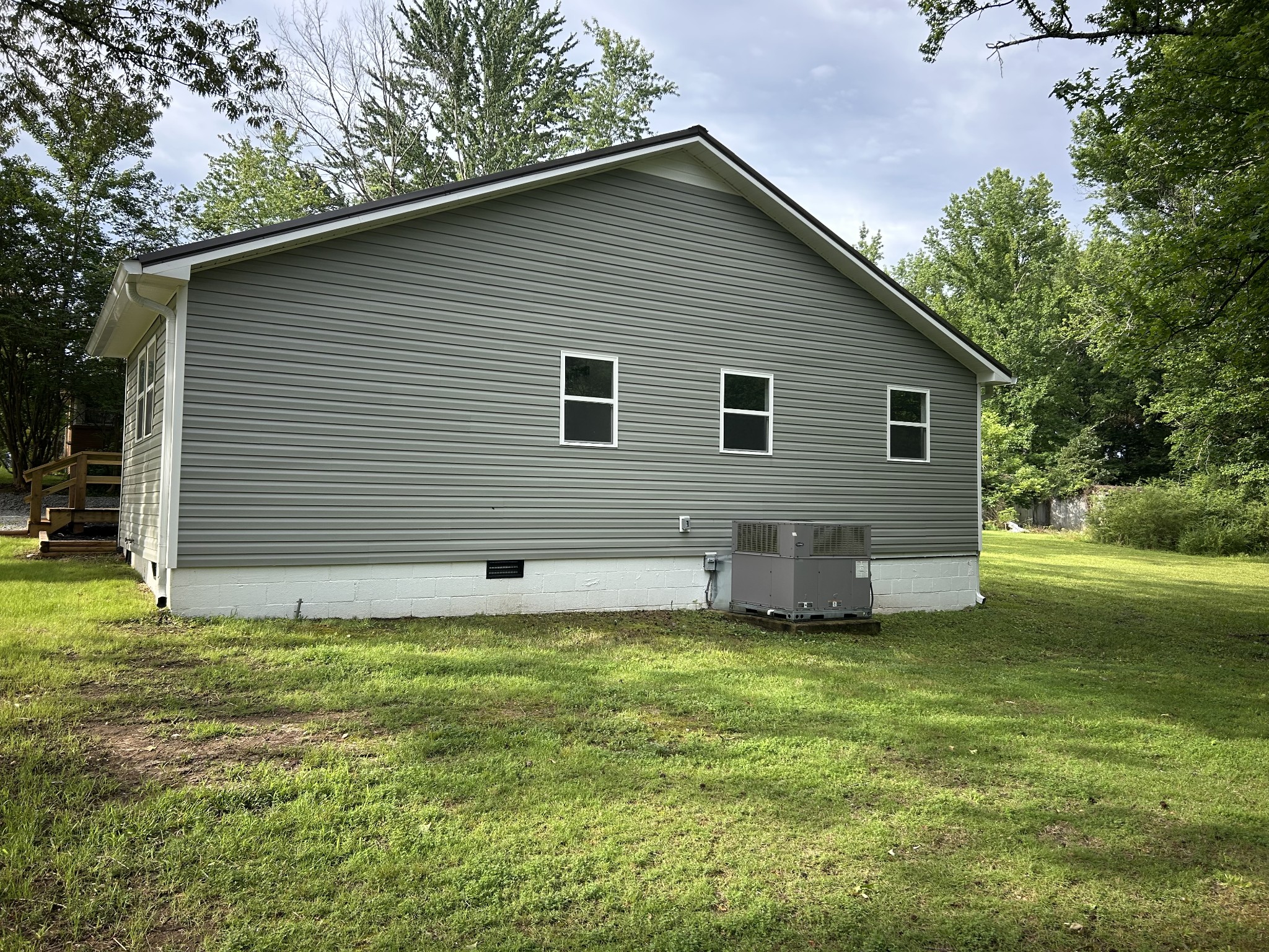 161 Post Oak Ave Property Photo 4