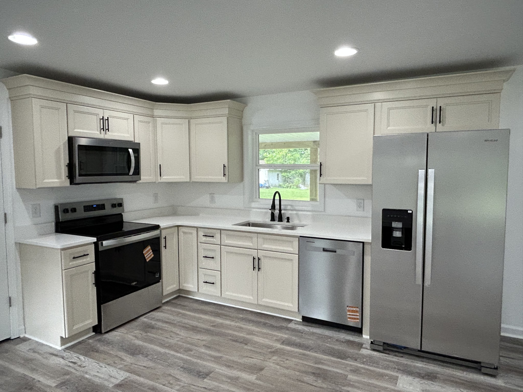 161 Post Oak Ave Property Photo 8
