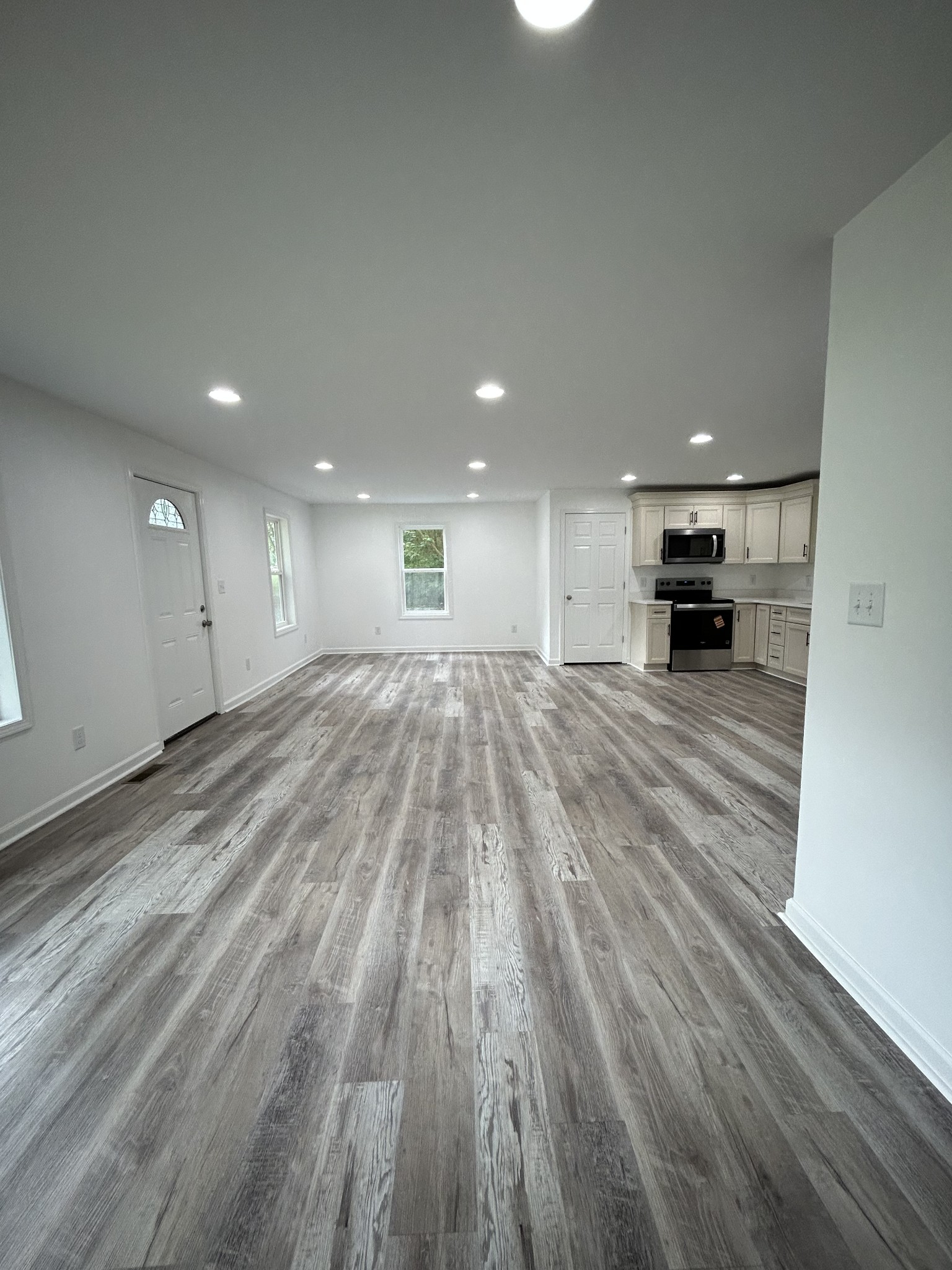 161 Post Oak Ave Property Photo 12