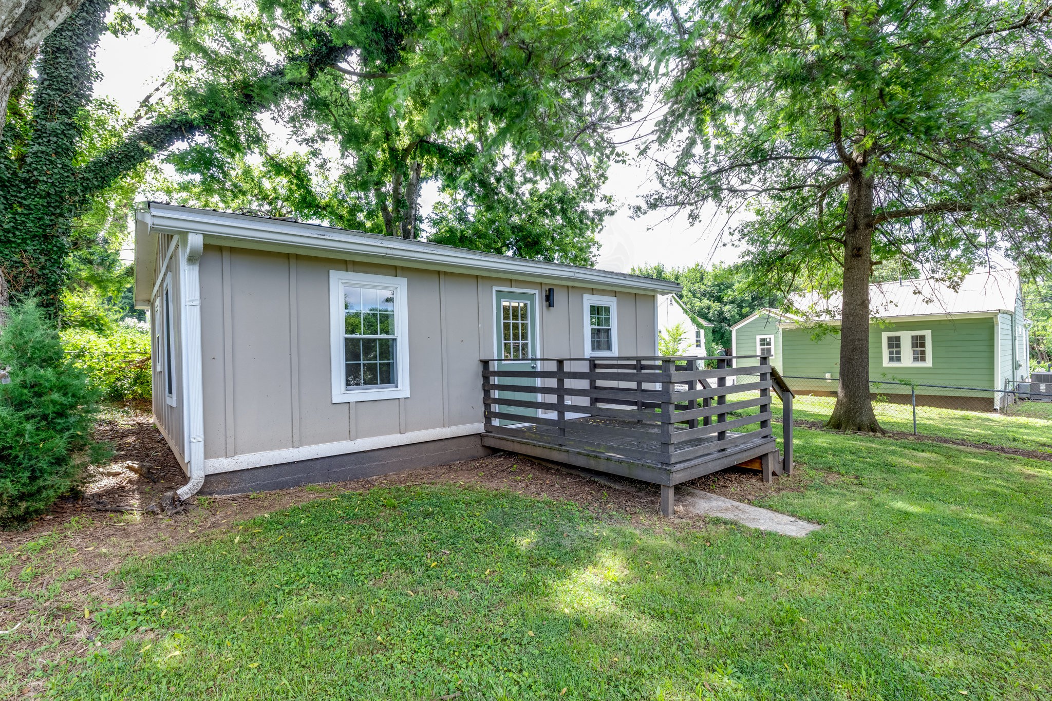 404 Green Acres Dr Property Photo 41