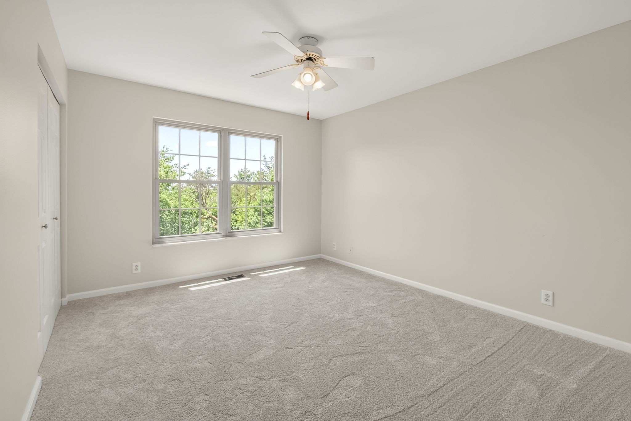 200 Bateman Ave Property Photo 27